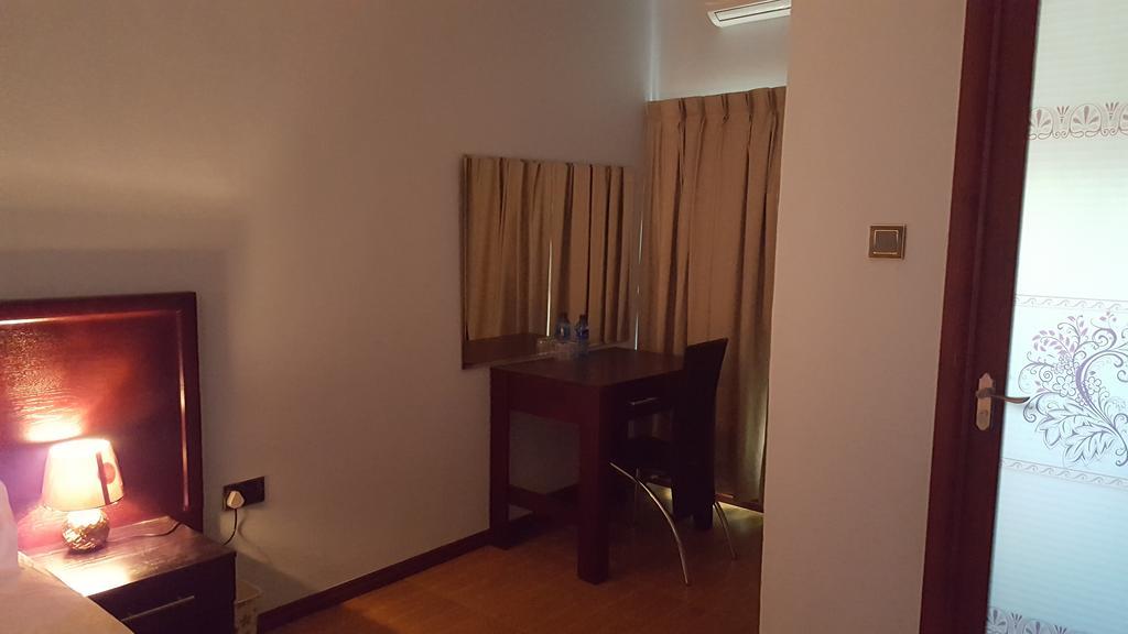 White City Inn Gaborone Bagian luar foto