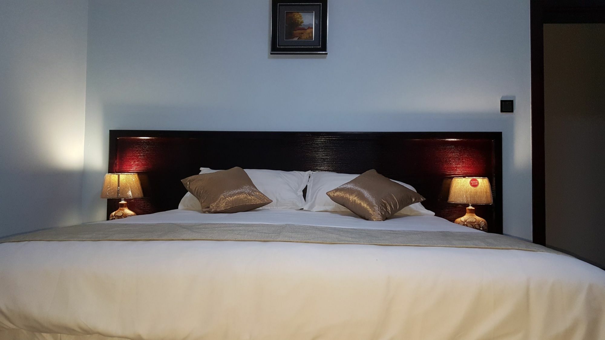 White City Inn Gaborone Bagian luar foto